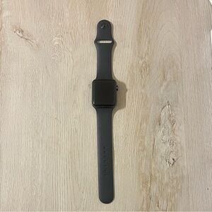Apple Watch Series 3 42mm aluminum case ION-X composite back GPS WR–50m LOCKED